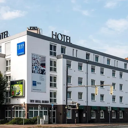 Tryp By Wyndham Airport