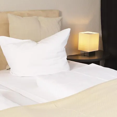Отель Tryp By Wyndham Airport Бремен