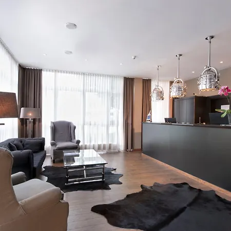 Hotell Tryp By Wyndham Airport