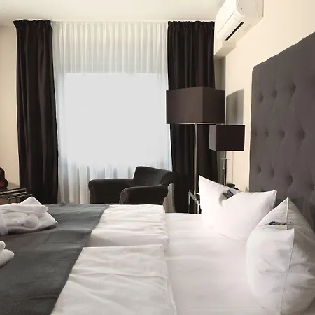 Tryp By Wyndham Airport 3* Bremen