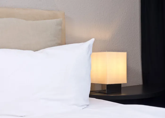 Tryp By Wyndham Airport 3*