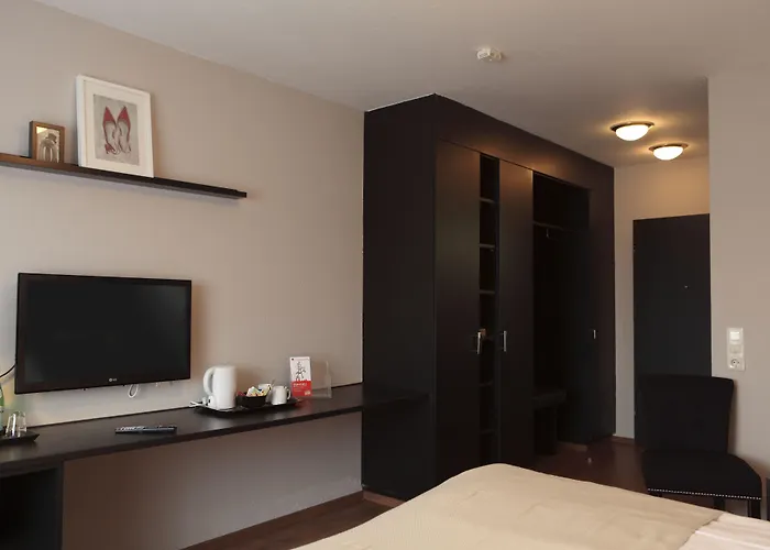 Tryp By Wyndham Airport Hotel 3*