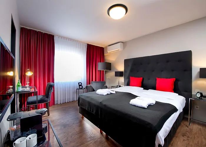 Tryp By Wyndham Airport 3* Bremen