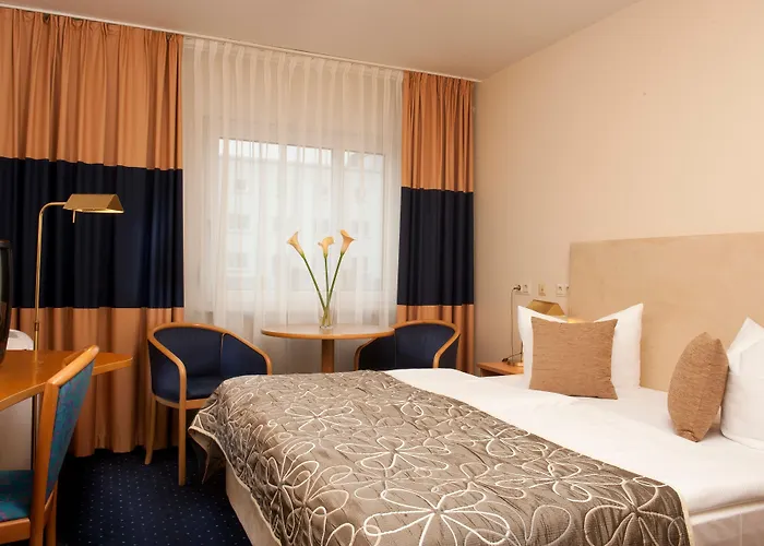 Tryp By Wyndham Airport 3*